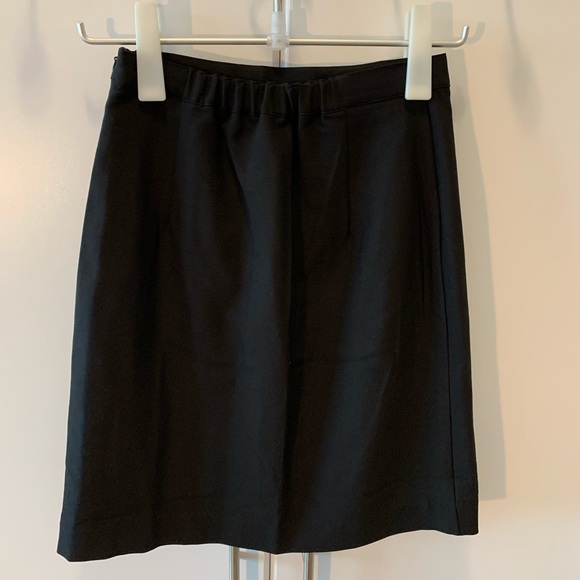 ❤️Reserved❤️Skirt - Picture 2 of 4